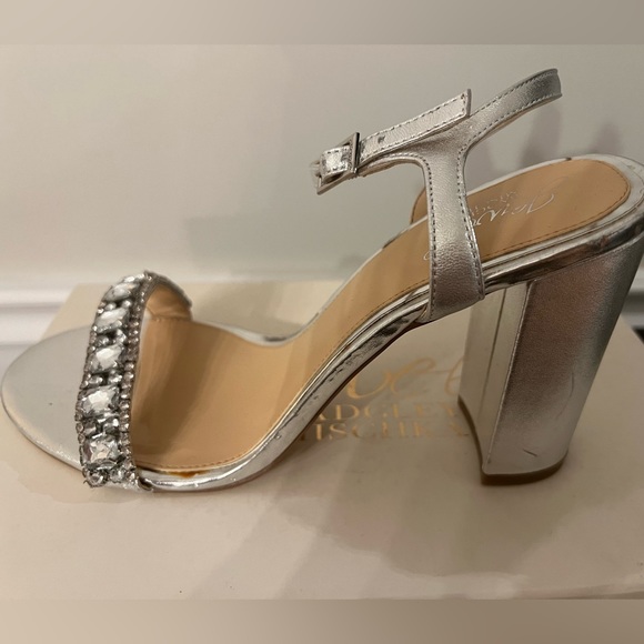 Jewel Badgley Mischka || “Hendricks” Block Heel Sandal Size 10 - Picture 7 of 11